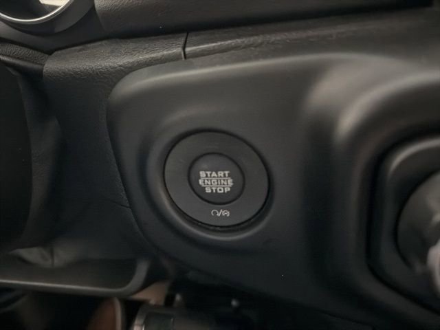 Used 2021 Jeep Wrangler Unlimited Sahara w/ Uconnect 4C Nav & Sound Group image 21