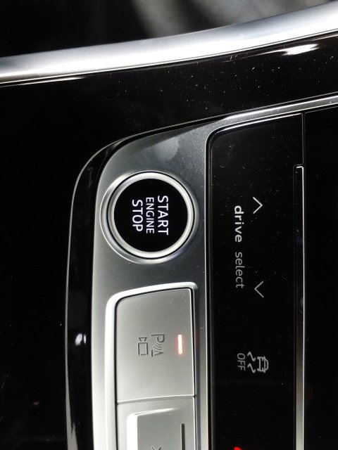 New 2026 Audi Q8 Prestige AWD/4WD image 29