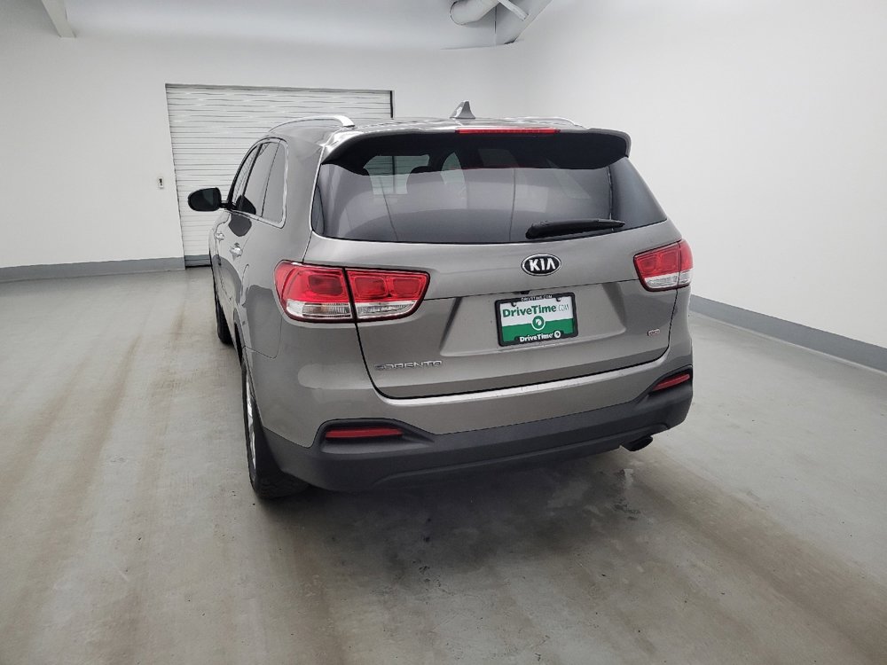Used 2018 Kia Sorento LX FWD image 6