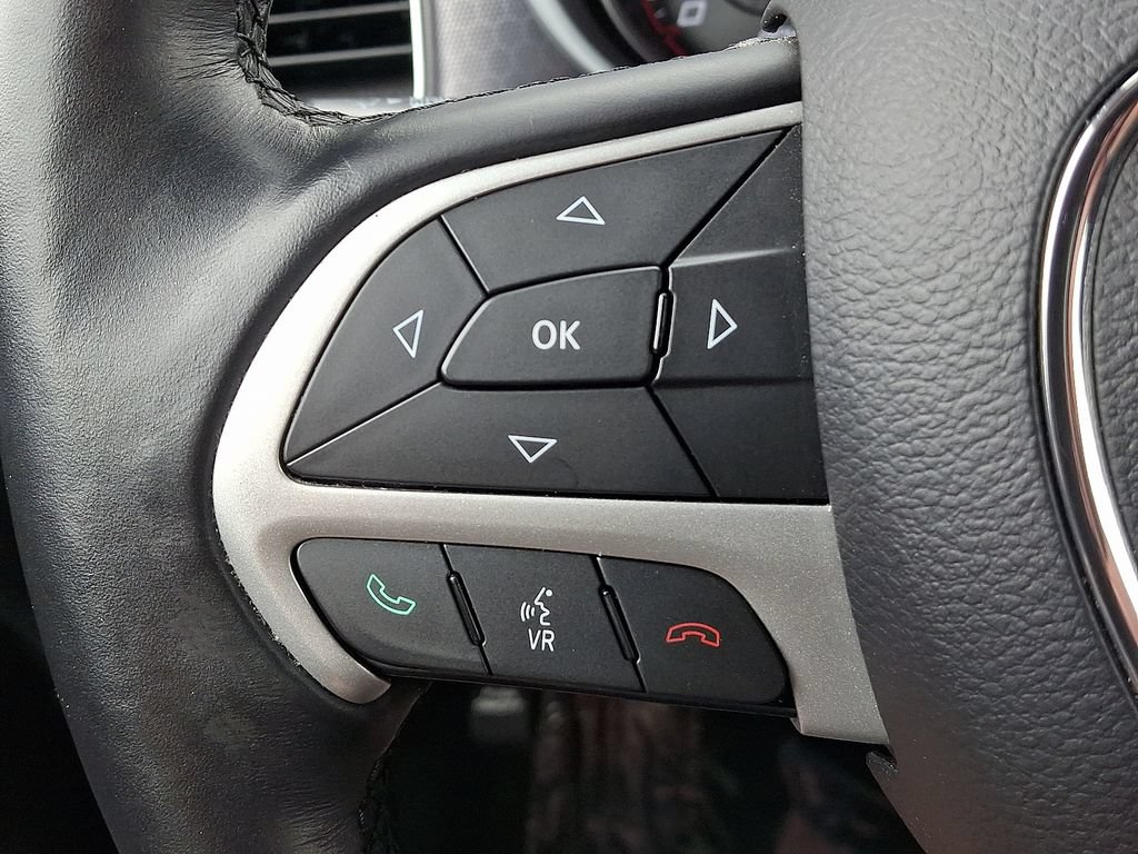 Used 2015 Dodge Charger SXT w/ AWD Plus Group image 22