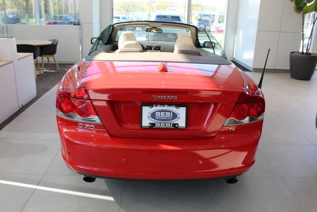 Used 2007 Volvo C70 T5 FWD image 3