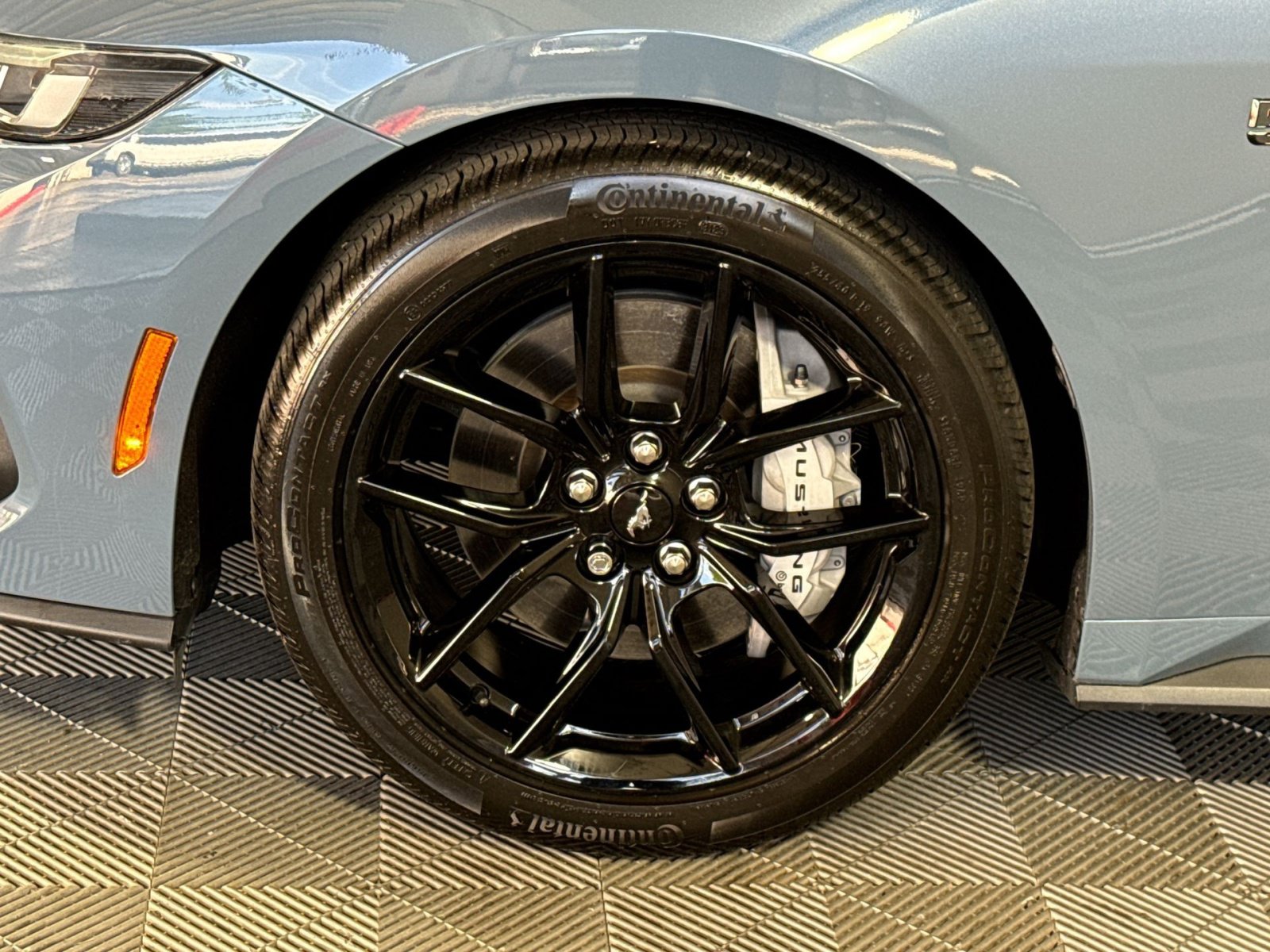 Used 2025 Ford Mustang GT Premium RWD image 12