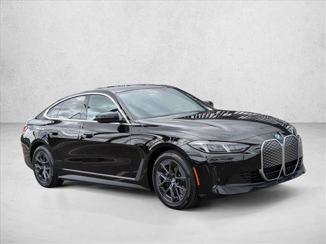 Used 2025 BMW i4 eDrive40 RWD image 3