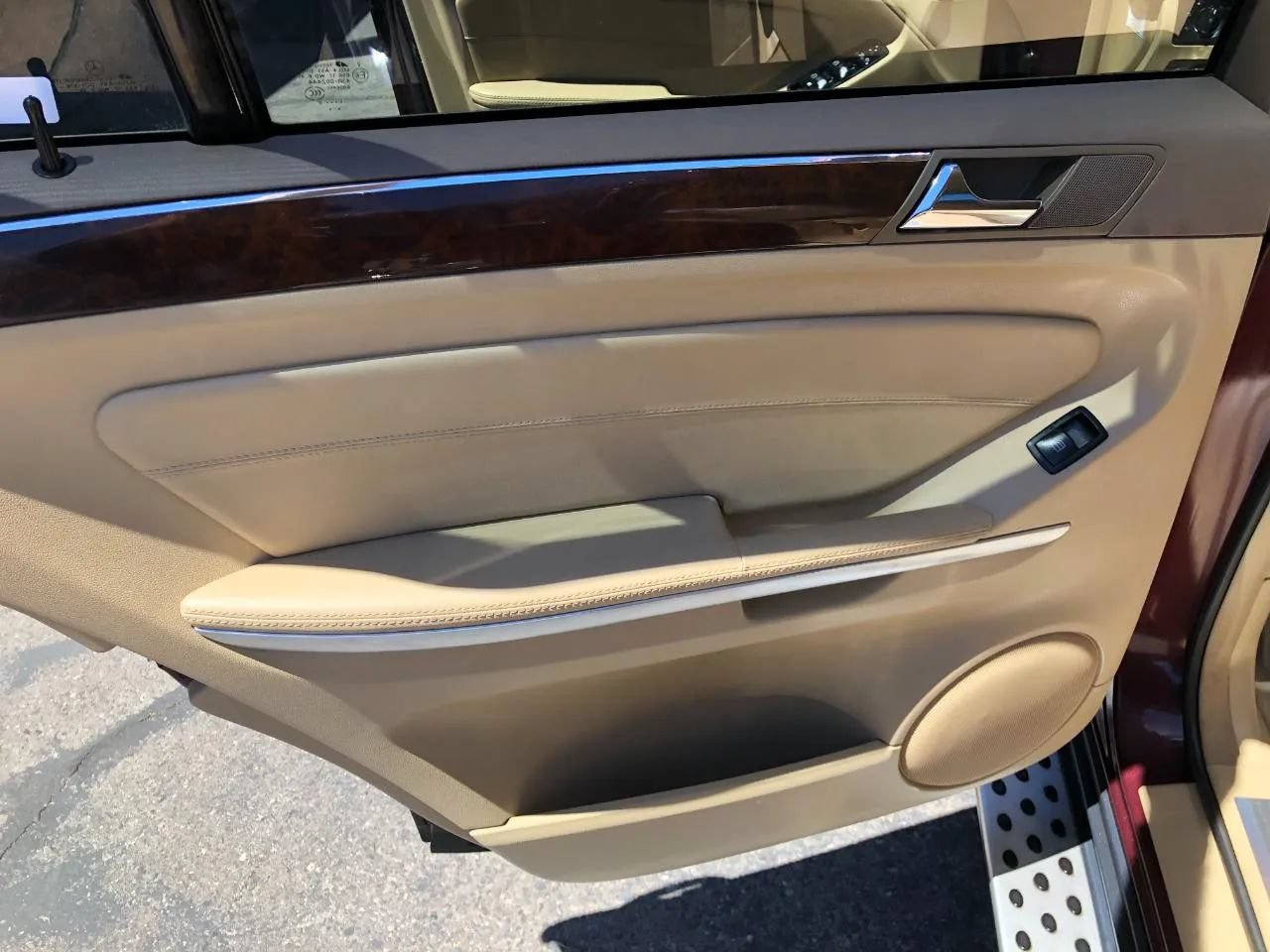 Used 2010 Mercedes-Benz GL 450 4MATIC image 33