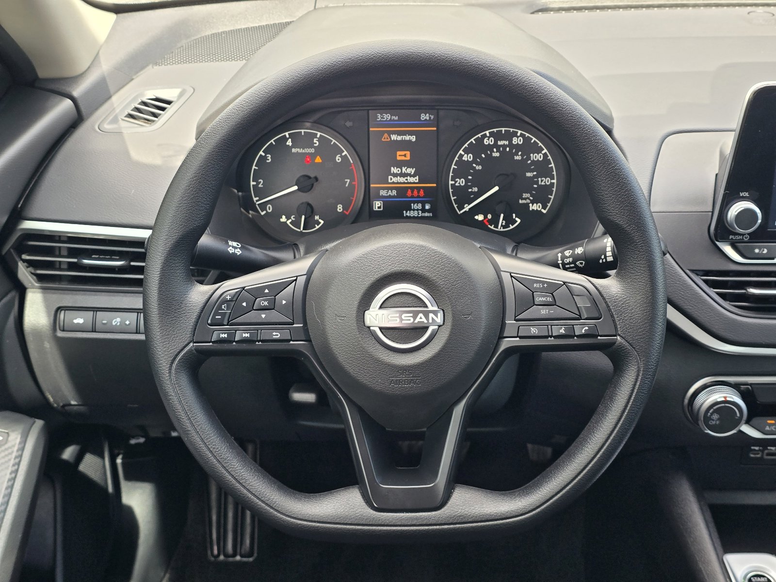 Used 2025 Nissan Altima 2.5 S image 14