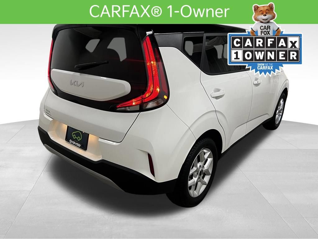 Used 2023 Kia Soul S FWD image 3