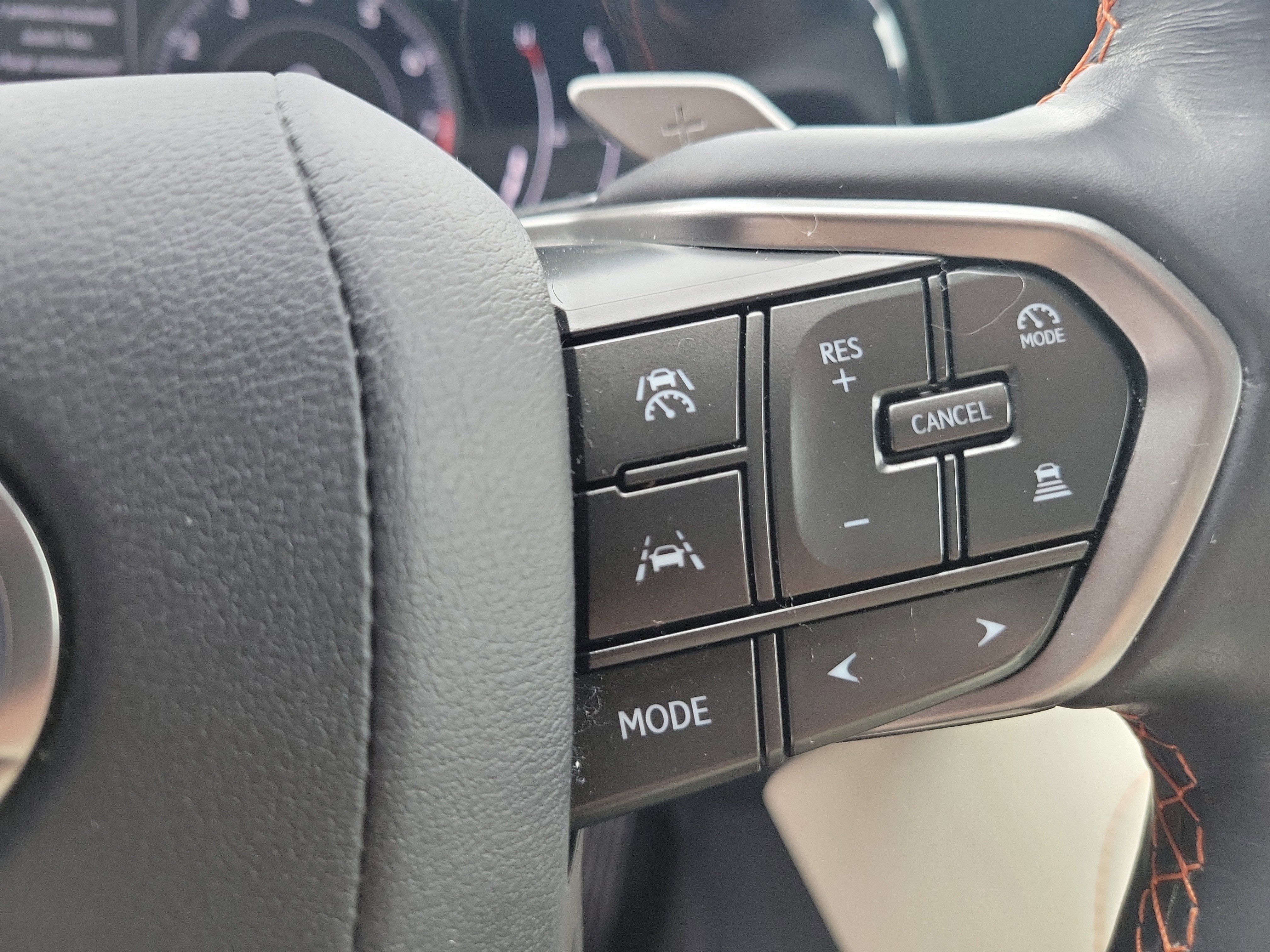 Used 2024 Lexus NX 250 FWD w/ Towing Package (2000 Lbs) image 27