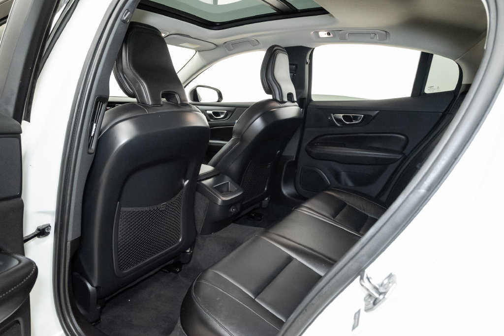 Used 2021 Volvo S60 T5 Momentum AWD/4WD image 23
