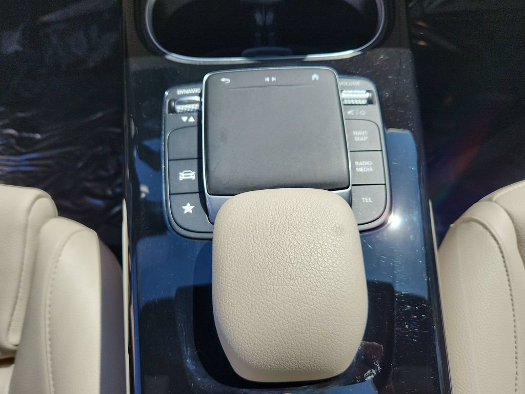 Used 2022 Mercedes-Benz A 220 4MATIC image 15