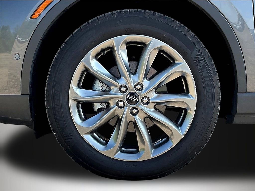 Used 2021 Lincoln Corsair AWD w/ Premium Package image 33