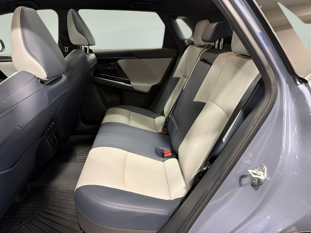 Certified 2023 Subaru Solterra AWD image 32
