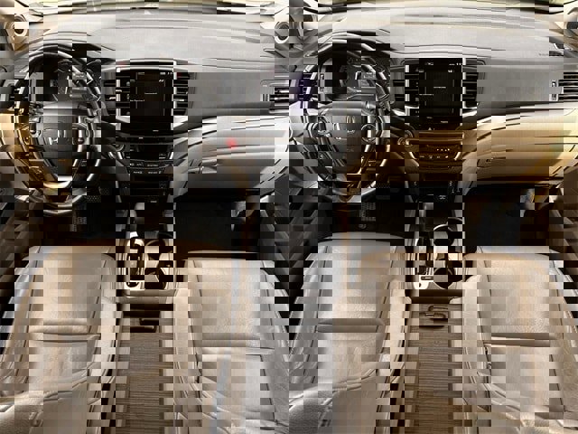 Used 2017 Honda Pilot EX-L image 10