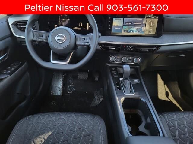 New 2025 Nissan Kicks SV w/ Illumination Package image 17