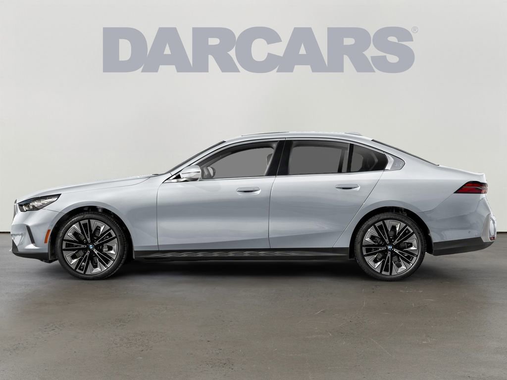 New 2026 BMW 530i xDrive w/ M Sport Package AWD/4WD image 2