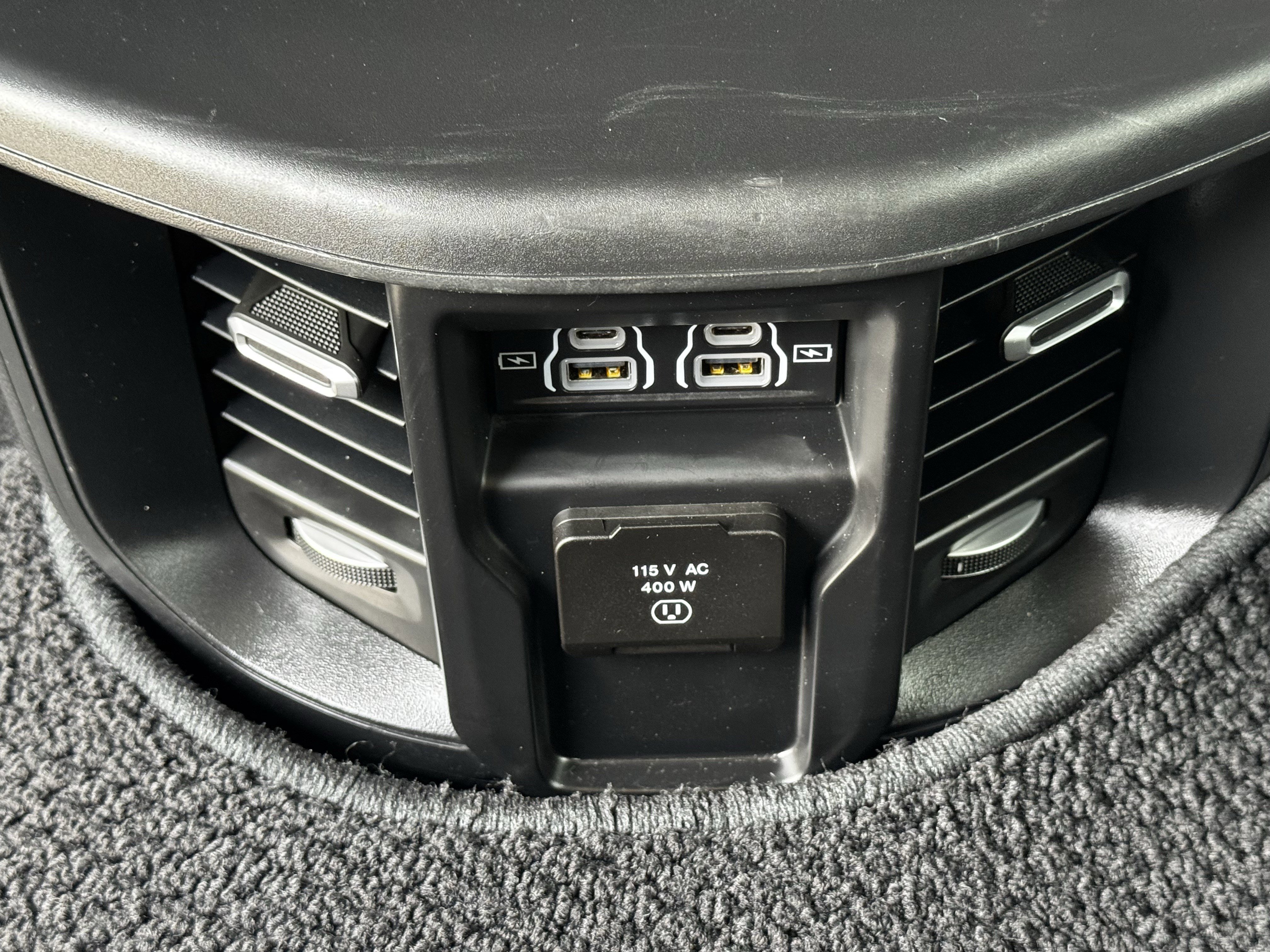 Used 2024 RAM 2500 Laramie image 31