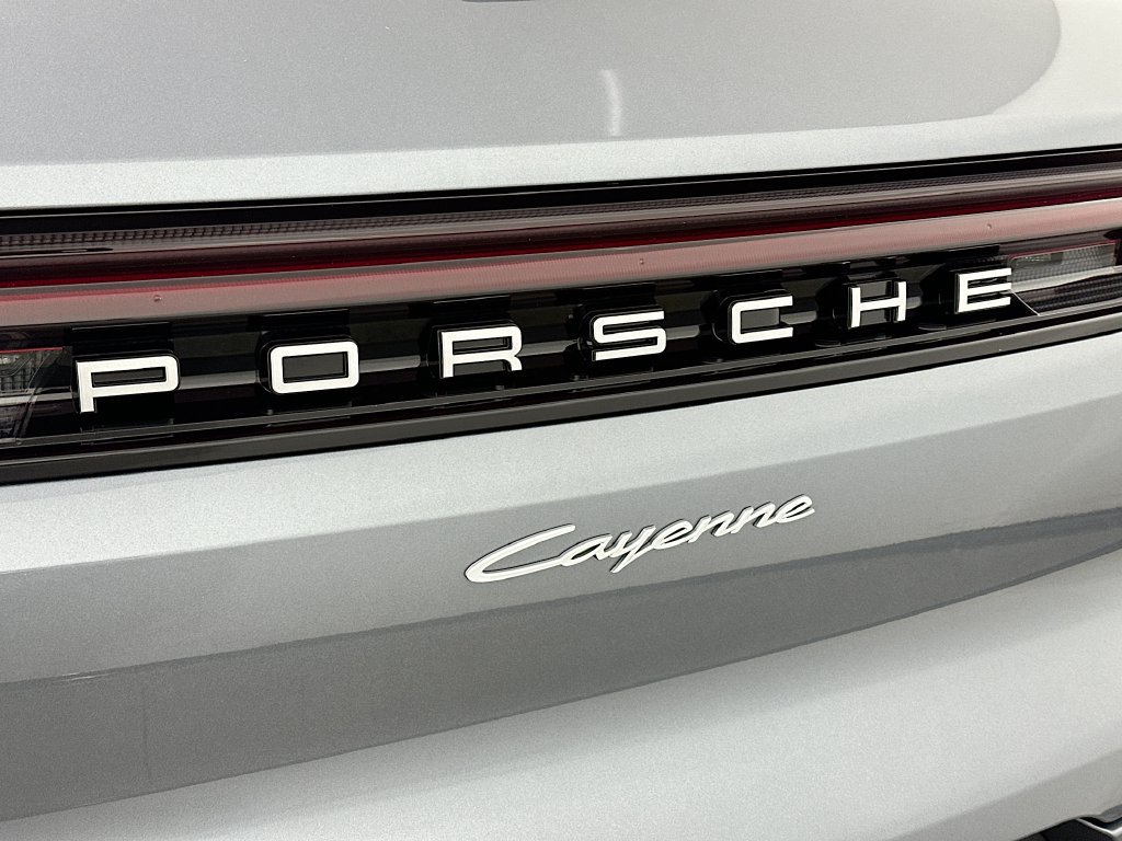New 2026 Porsche Cayenne AWD/4WD image 35