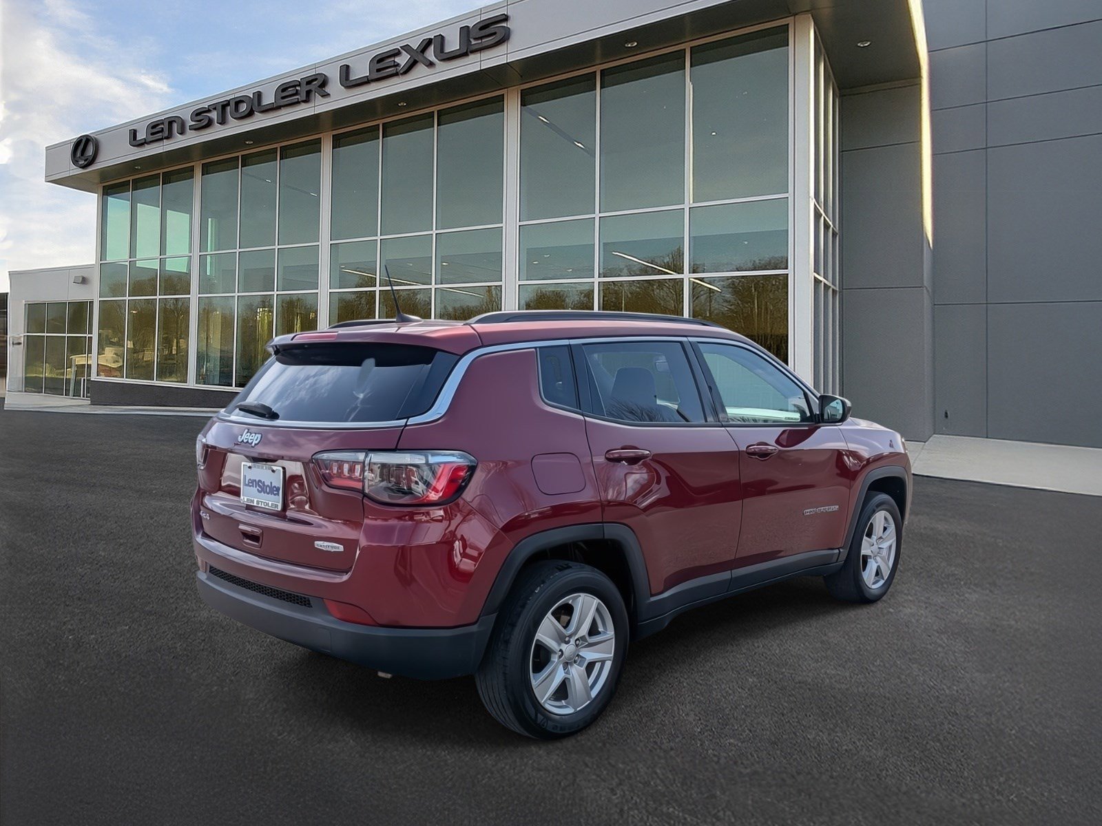 Used 2022 Jeep Compass Latitude image 5