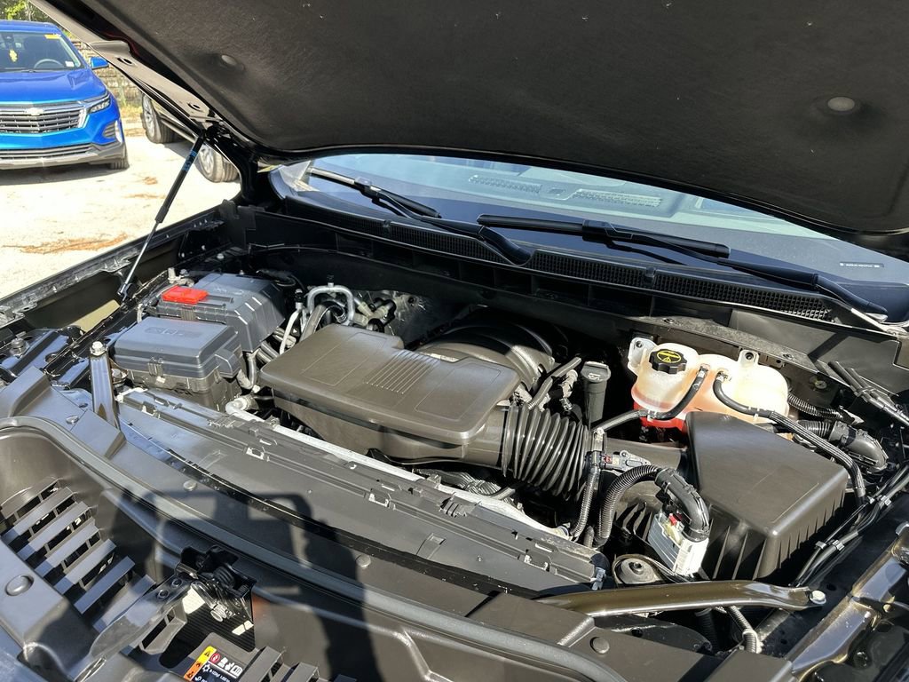 Certified 2025 GMC Yukon XL Denali AWD/4WD image 29