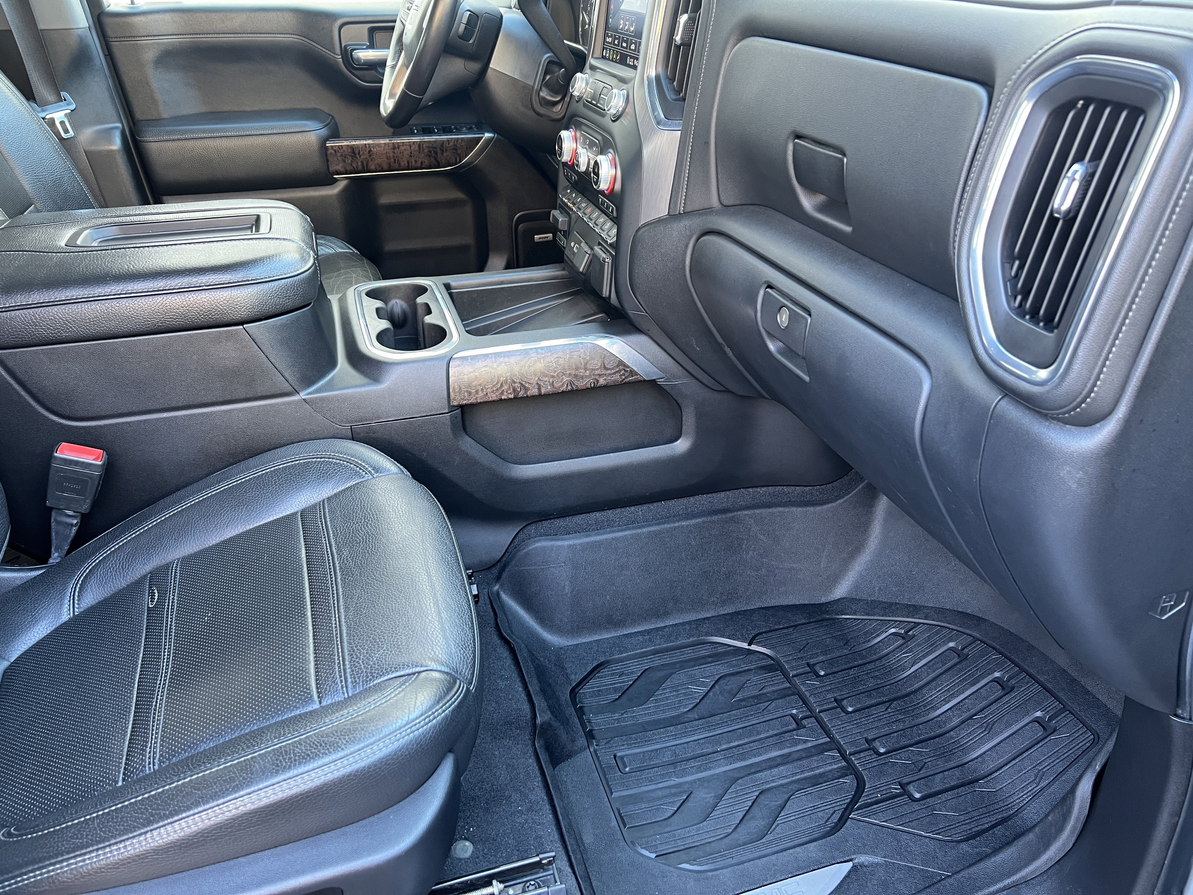 Used 2020 GMC Sierra 1500 Denali w/ Denali Carbonpro Edition image 23