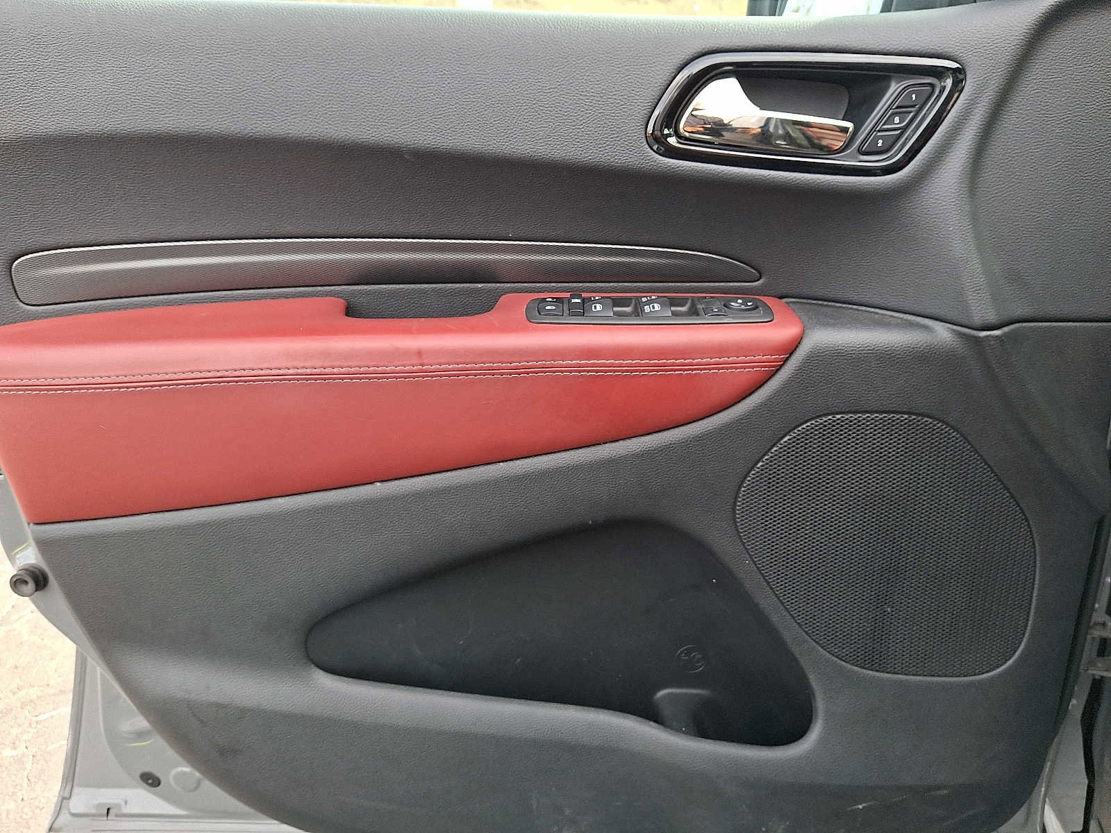 Used 2022 Dodge Durango R/T w/ Blacktop Package image 13