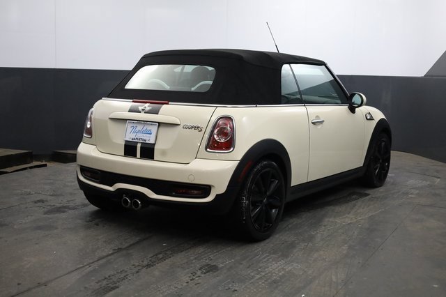 Used 2015 MINI Cooper S image 5