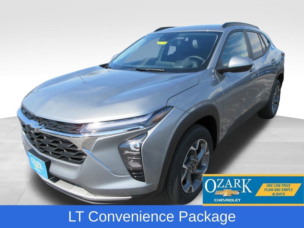 New 2026 Chevrolet Trax LT w/ Driver Confidence Package FWD image 1