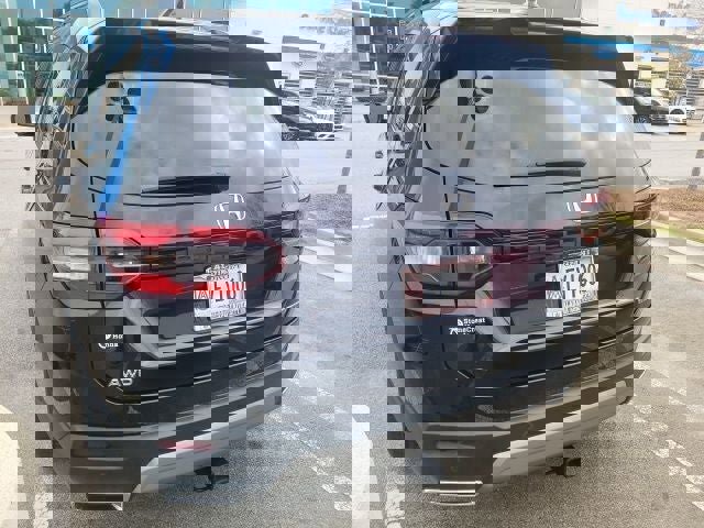 Used 2024 Honda Pilot Touring image 7