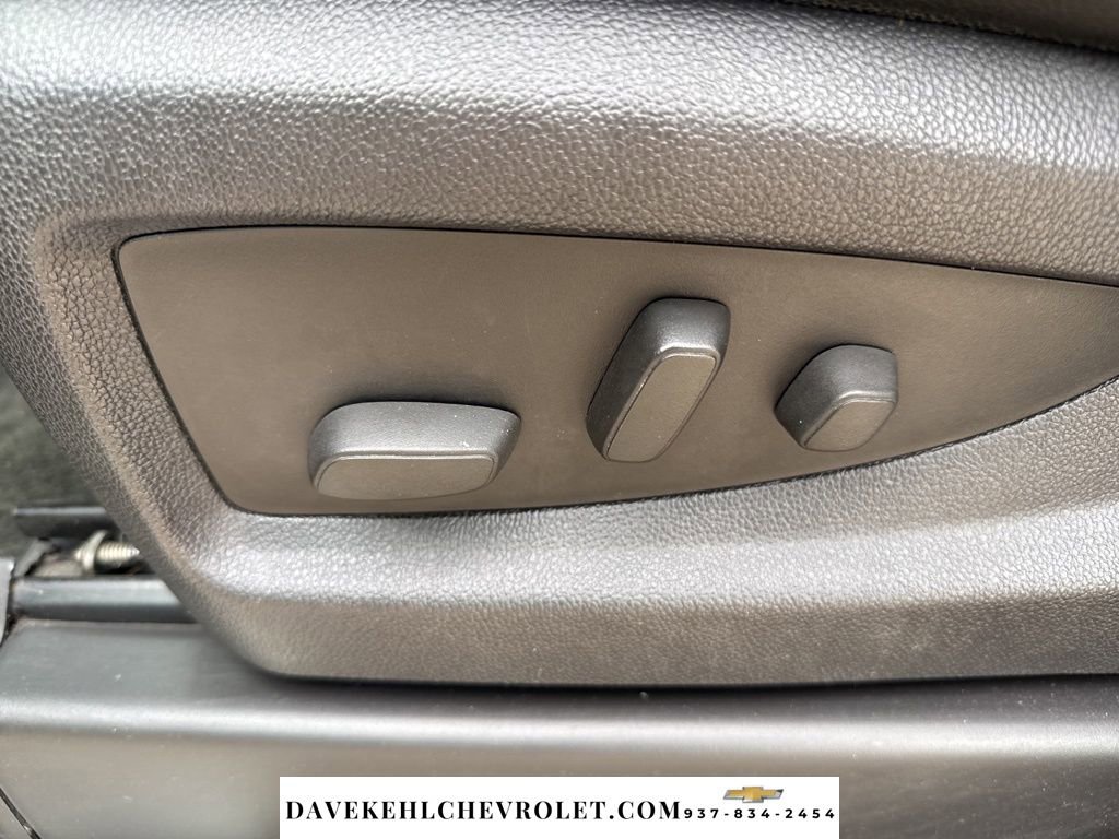 Used 2015 Chevrolet Tahoe LTZ AWD/4WD image 14