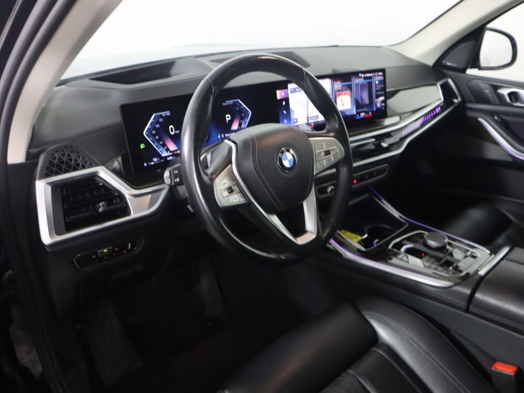 Used 2023 BMW X7 xDrive40i w/ Premium Package AWD/4WD image 9