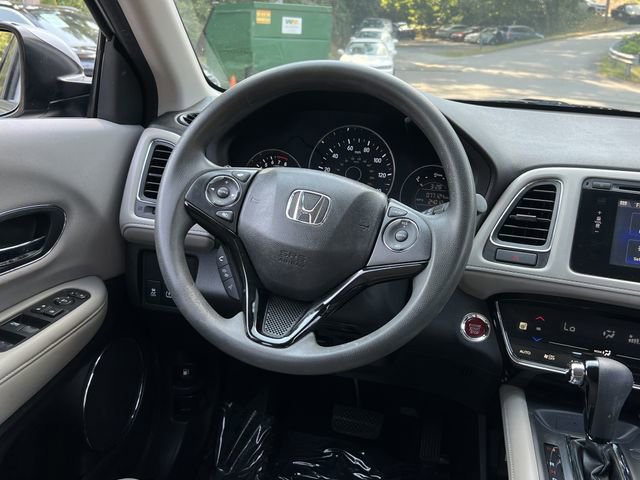 Used 2018 Honda HR-V EX image 17