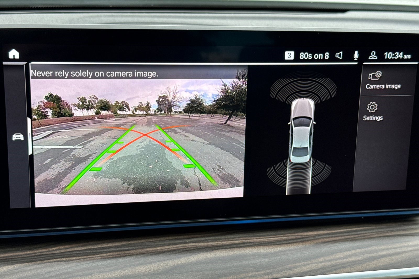 Certified 2023 BMW 530e w/ Premium Package image 25