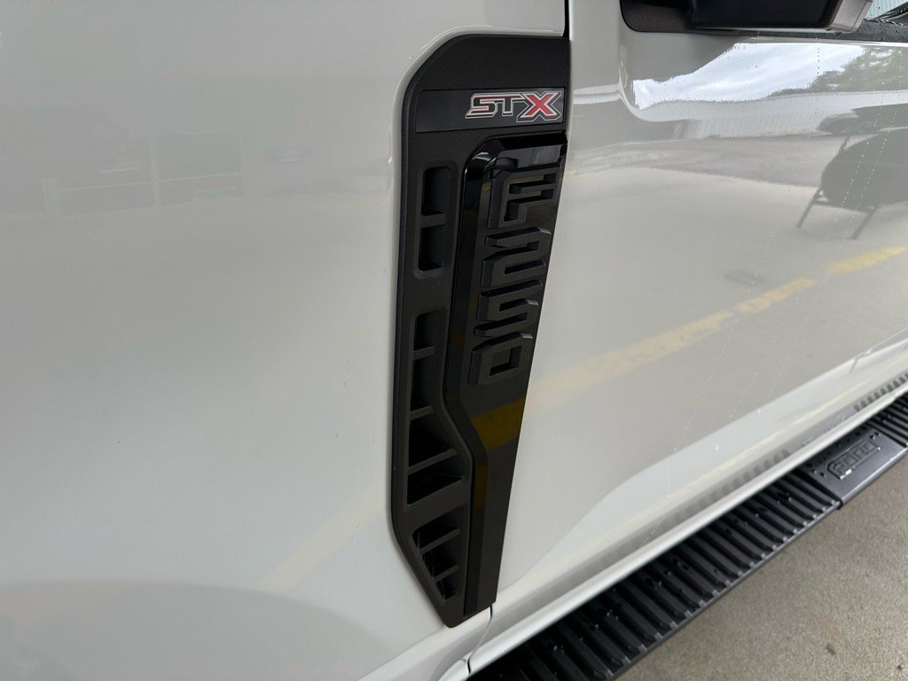 New 2026 Ford F250 XL image 5