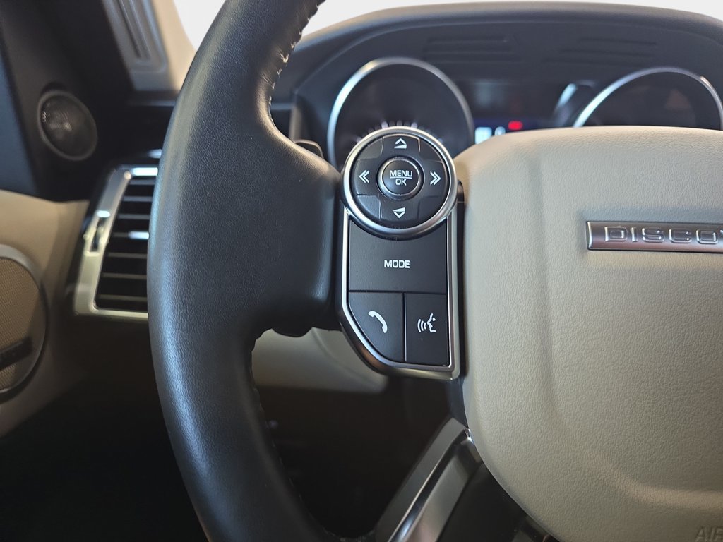 Used 2018 Land Rover Discovery SE AWD/4WD image 21