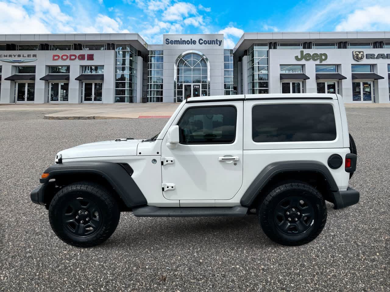 Certified 2023 Jeep Wrangler Sport AWD/4WD image 1