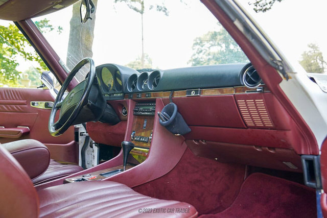Used 1989 Mercedes-Benz 560 SL image 39