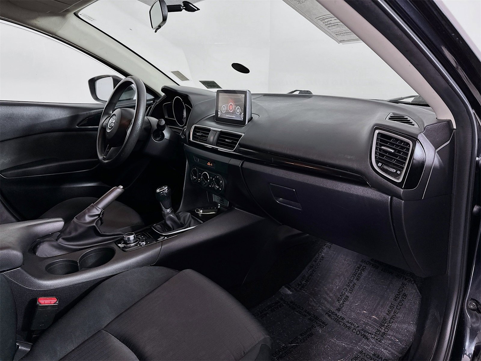 Used 2016 MAZDA MAZDA3 i Sport image 27