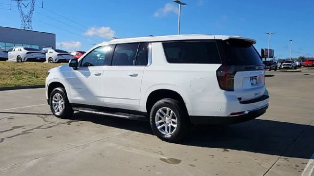 New 2026 Chevrolet Suburban LS RWD image 6