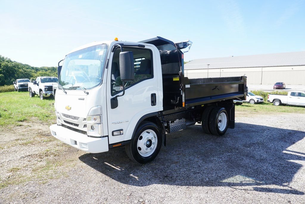 New 2025 Chevrolet Low Cab Forward RWD image 2