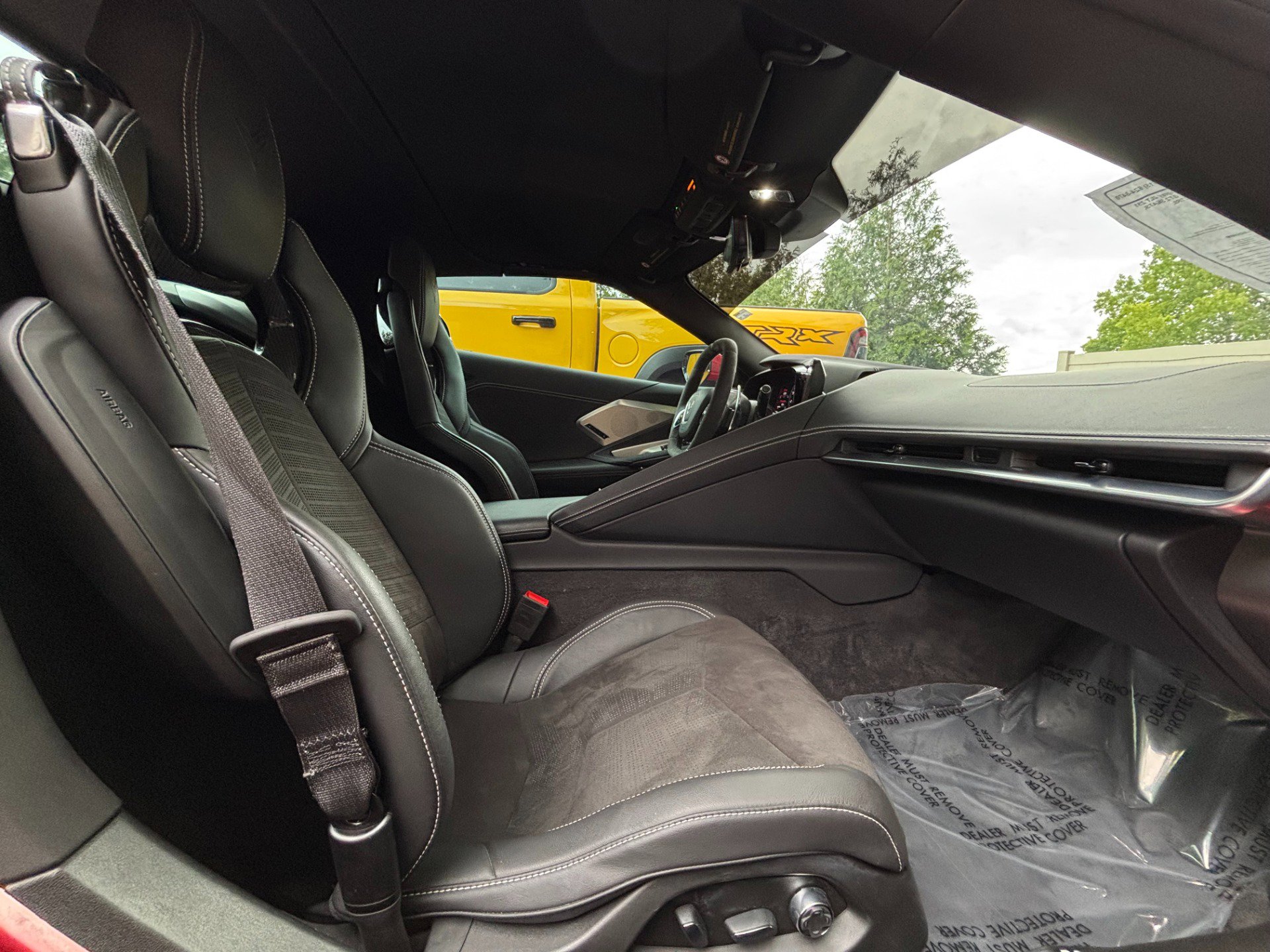 Used 2023 Chevrolet Corvette Stingray Preferred Conv w/ Z51 Performance Package RWD image 25