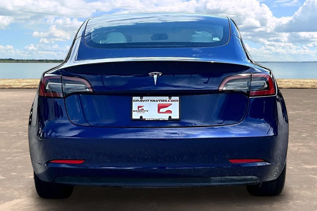 Used 2023 Tesla Model 3 Standard Range RWD image 5
