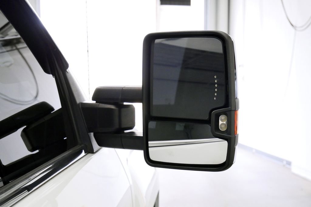 Used 2015 Chevrolet Silverado 3500 High Country w/ Duramax Plus Package image 41