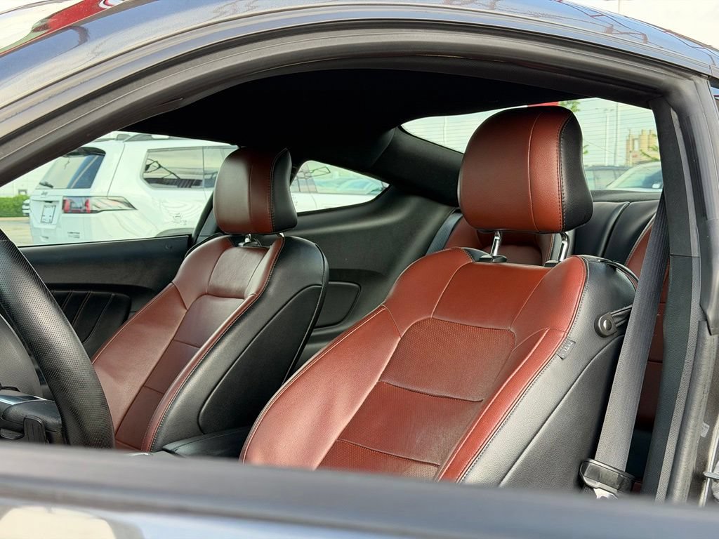 Used 2015 Ford Mustang Premium w/ Equipment Group 201A RWD image 13