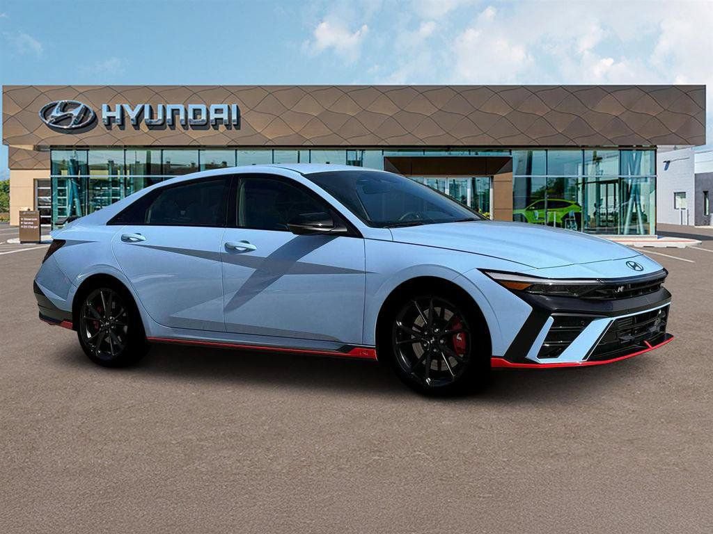 Used 2025 Hyundai Elantra N FWD image 11