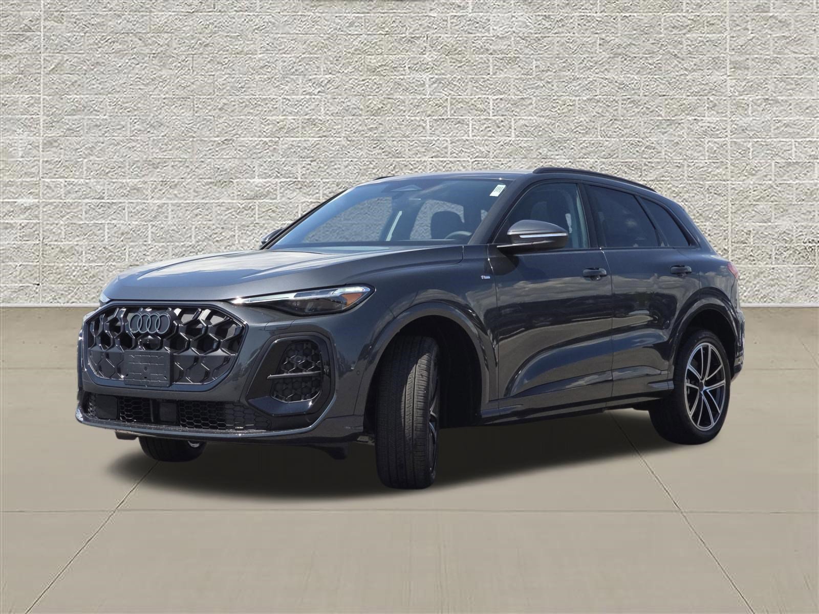 New 2026 Audi Q5 Premium Plus AWD/4WD image 3