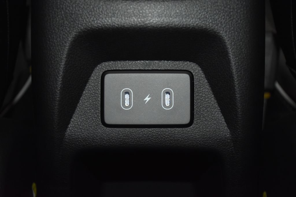New 2026 Hyundai Venue SEL FWD image 28