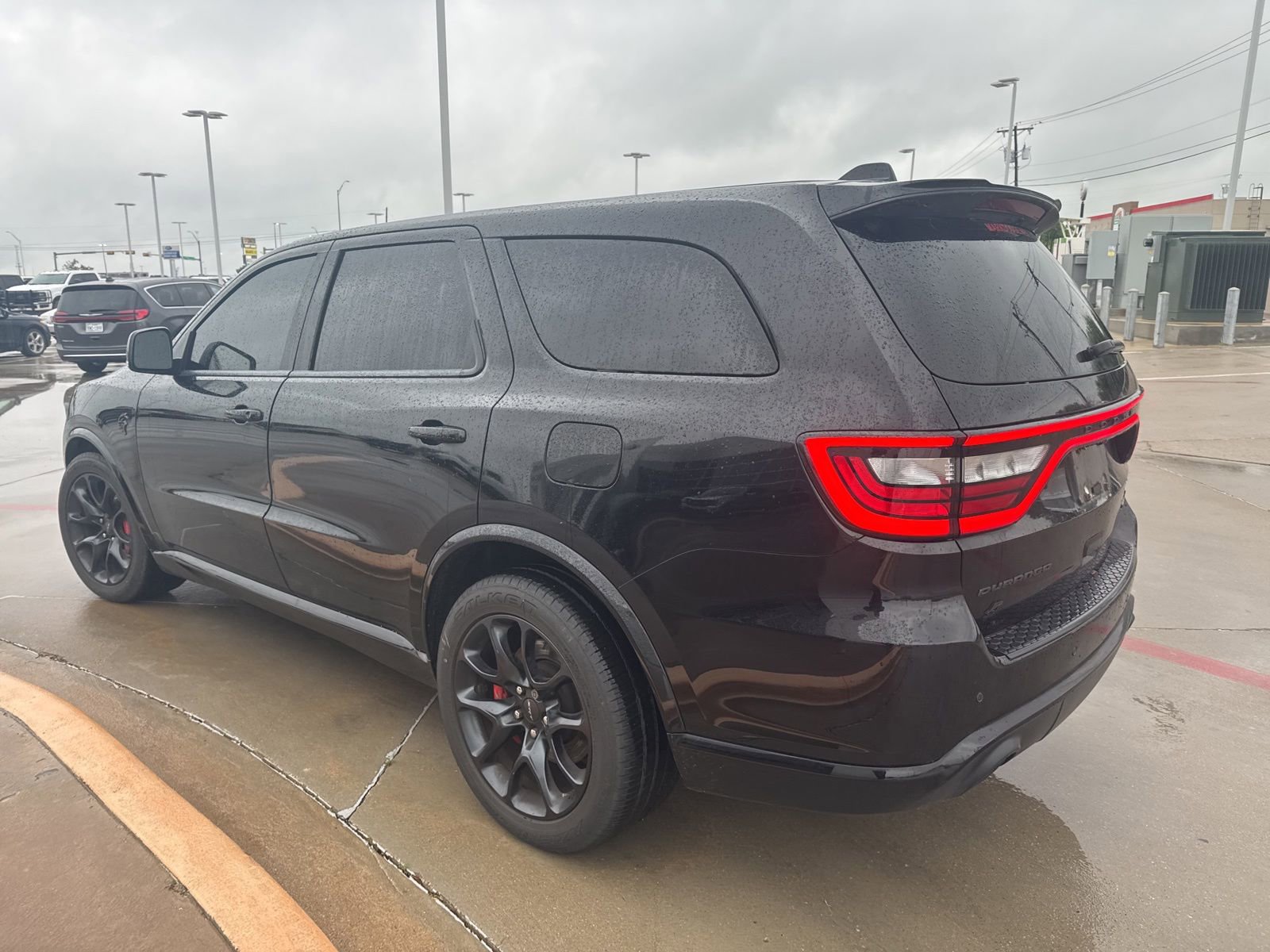Used 2021 Dodge Durango SRT Hellcat w/ Technology Group AWD/4WD image 5