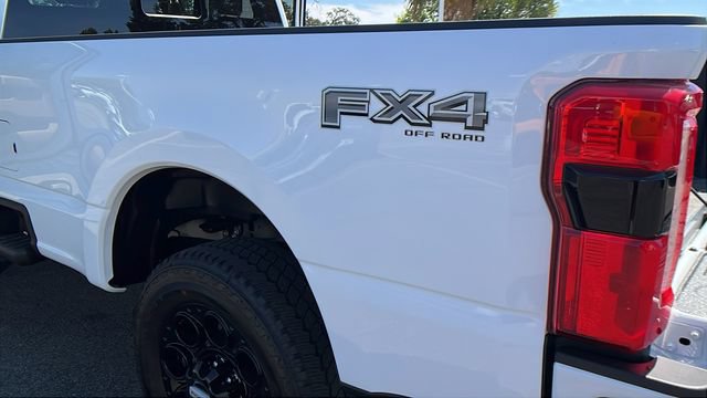 New 2026 Ford F250 Lariat w/ Black Appearance Package AWD/4WD image 15