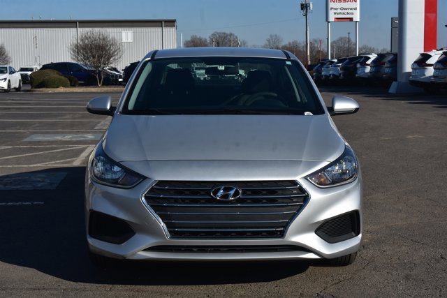 Used 2022 Hyundai Accent SE image 2