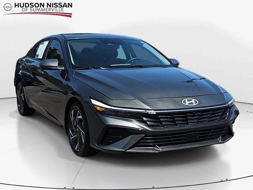 Used 2024 Hyundai Elantra Limited