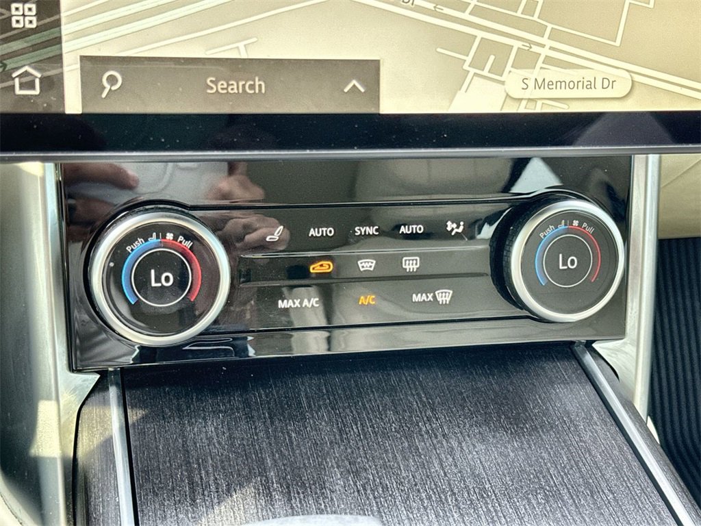 Certified 2023 Land Rover Range Rover SE image 25